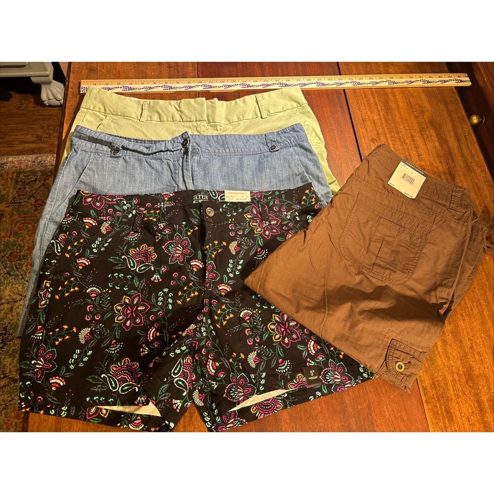 Lot Of Four Woman's Sz 14 Summer Shorts, Capri Pants. Loft, Tommy Hilfiger
